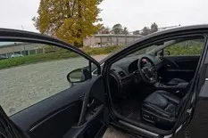 Toyota Avensis, 2.2, 110 kW, дизель, автомат, передний привод