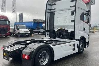 Iveco S-Way, 12.9, 368 kW, diisel, automaat, tagavedu