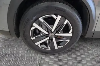 Peugeot 2008, электричество, автомат, передний привод