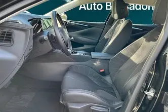 DS 4, 1.6, 165 kW, pistikhübriid, automaat, esivedu