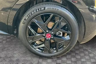 DS 4, 1.6, 165 kW, pistikhübriid, automaat, esivedu