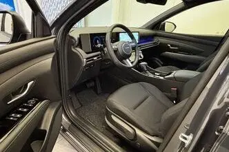 Hyundai Tucson, 1.6, 110 kW, petrol, automatic, front-wheel drive