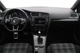 Volkswagen Golf, 1.4, 110 kW, plug-in hybrid, automatic, front-wheel drive