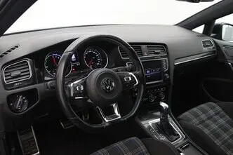 Volkswagen Golf, 1.4, 110 kW, plug-in hybrid, automatic, front-wheel drive