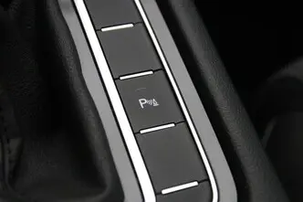 Volkswagen Passat, 2.0, 110 kW, дизель, автомат, передний привод