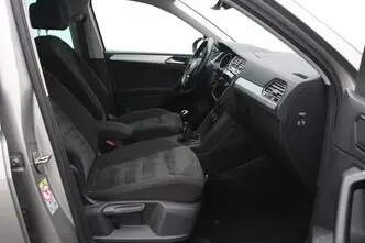 Volkswagen Tiguan, 1.4, 92 kW, petrol, manual, front-wheel drive