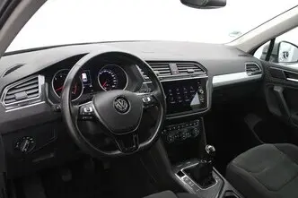 Volkswagen Tiguan, 1.4, 92 kW, petrol, manual, front-wheel drive