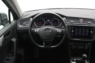 Volkswagen Tiguan, 1.4, 92 kW, petrol, manual, front-wheel drive