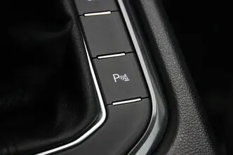Volkswagen Tiguan, 1.4, 92 kW, petrol, manual, front-wheel drive