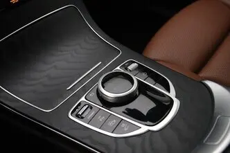 Mercedes-Benz C 300, 2.0, 155 kW, pistikhübriid, automaat, tagavedu