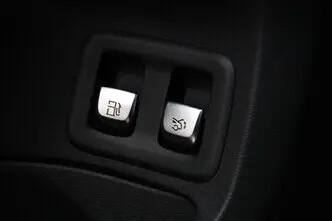 Mercedes-Benz C 300, 2.0, 155 kW, pistikhübriid, automaat, tagavedu