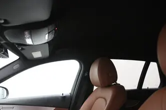 Mercedes-Benz C 300, 2.0, 155 kW, pistikhübriid, automaat, tagavedu