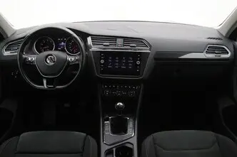 Volkswagen Tiguan, 1.4, 92 kW, petrol, manual, front-wheel drive