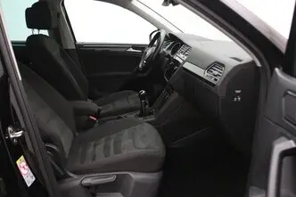 Volkswagen Tiguan, 1.4, 92 kW, petrol, manual, front-wheel drive