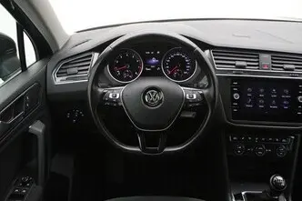 Volkswagen Tiguan, 1.4, 92 kW, petrol, manual, front-wheel drive