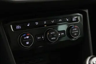 Volkswagen Tiguan, 1.4, 92 kW, petrol, manual, front-wheel drive