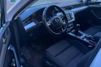Volkswagen Passat, 2.0, 110 kW, diesel, manual, front-wheel drive
