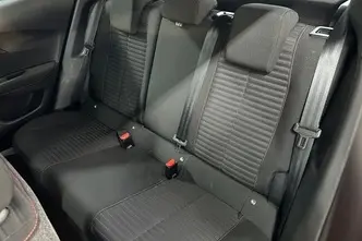 Peugeot 2008, 1.2, 96 kW, бензин, автомат, передний привод