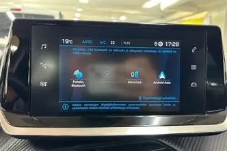 Peugeot 2008, 1.2, 96 kW, бензин, автомат, передний привод