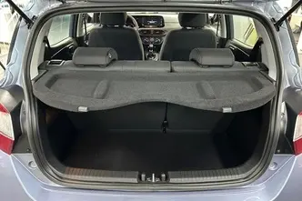 Hyundai i10, 1.0, 46 kW, bensiin, manuaal, esivedu
