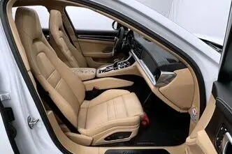 Porsche Panamera, 2.9, 243 kW, hübriid, automaat, nelikvedu