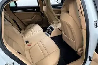 Porsche Panamera, 2.9, 243 kW, hübriid, automaat, nelikvedu