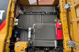 Caterpillar 330, 205 kW, diesel
