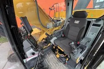 Caterpillar 330, 205 kW, diesel