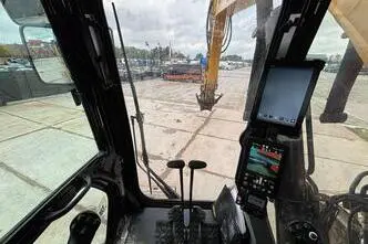 Caterpillar 330, 205 kW, diesel