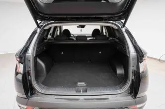 Hyundai Tucson, 1.6, 110.1 kW, hybrid, automatic, front-wheel drive