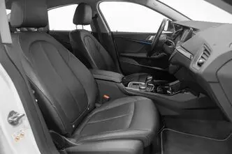 BMW 218, 1.5, 100 kW, bensiin, automaat, esivedu