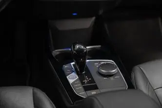 BMW 218, 1.5, 100 kW, bensiin, automaat, esivedu