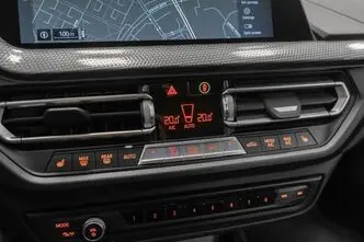 BMW 218, 1.5, 100 kW, bensiin, automaat, esivedu