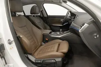 BMW 320, 2.0, 140 kW, diesel, automatic, four-wheel drive