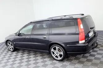 Volvo V70, 2.4, 120 kW, diesel, automatic, front-wheel drive