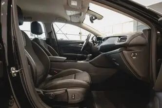 Opel Insignia, 2.0, 125 kW, дизель, автомат, передний привод