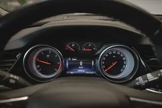 Opel Insignia, 2.0, 125 kW, дизель, автомат, передний привод
