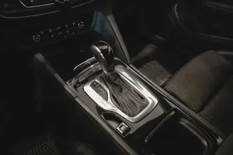 Opel Insignia, 2.0, 125 kW, дизель, автомат, передний привод