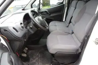 Peugeot Partner, 84 kW, diisel, manuaal, esivedu