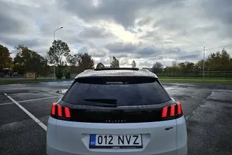 Peugeot 3008, 2.0, 133 kW, дизель, автомат, передний привод