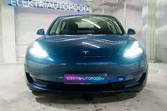 Tesla Model 3, 366 kW, electric, automatic, four-wheel drive