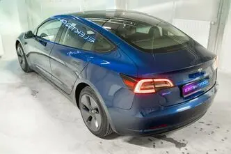 Tesla Model 3, 366 kW, electric, automatic, four-wheel drive