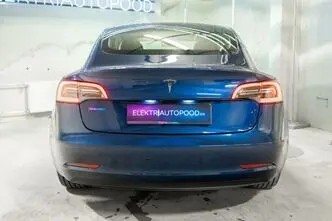 Tesla Model 3, 366 kW, electric, automatic, four-wheel drive