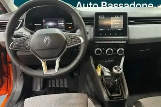 Renault Clio, 1.0, 67 kW, бензин, механическая, передний привод