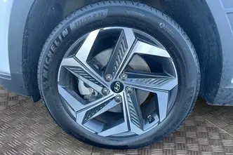 Hyundai Tucson, 1.6, 197 kW, plug-in hybrid, automatic, four-wheel drive