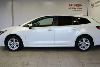 Toyota Corolla, 1.8, 72 kW, гибрид, автомат, передний привод
