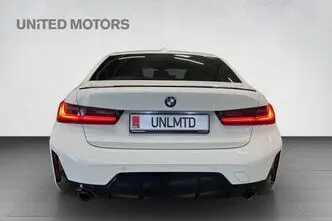 BMW 318, 115 kW, petrol, automatic, rear-wheel drive