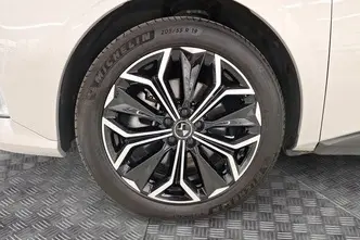 DS 4, 1.6, 165 kW, pistikhübriid, automaat, esivedu