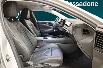 DS 4, 1.6, 165 kW, pistikhübriid, automaat, esivedu