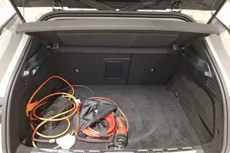 DS 4, 1.6, 165 kW, pistikhübriid, automaat, esivedu
